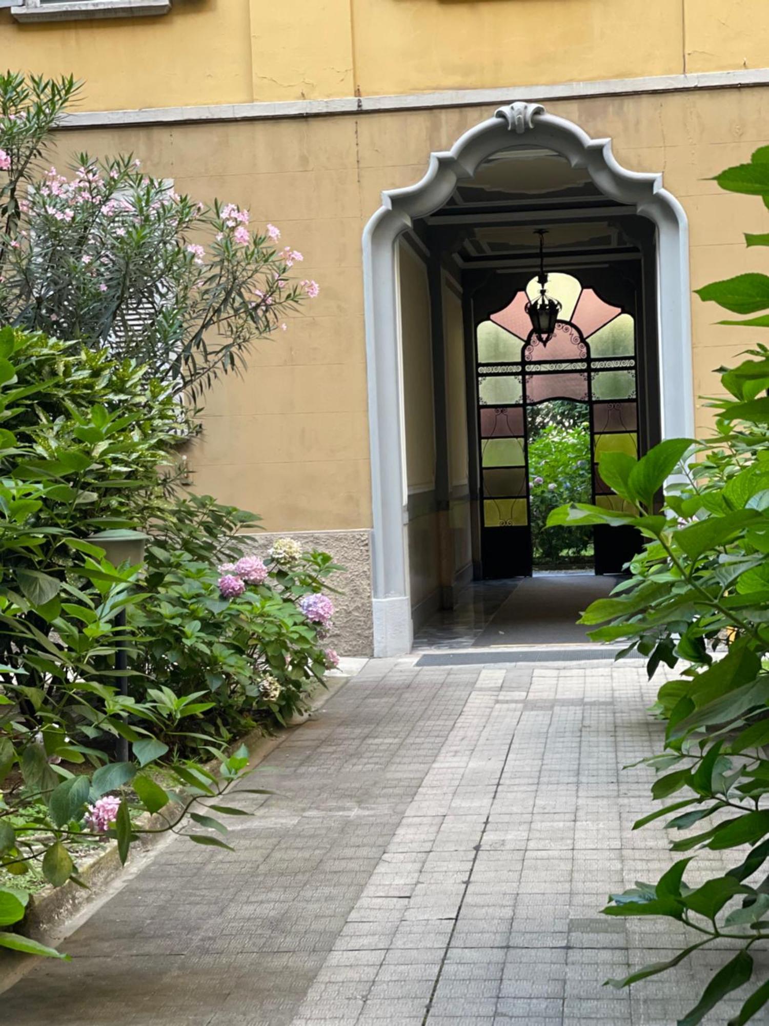 Appartamento A 5 Minuti Dal Centro Di Milano Di Anita E Marco Luaran gambar